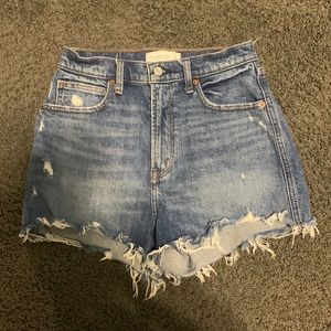 Abercrombie curve love Ultra High Rise Mom short